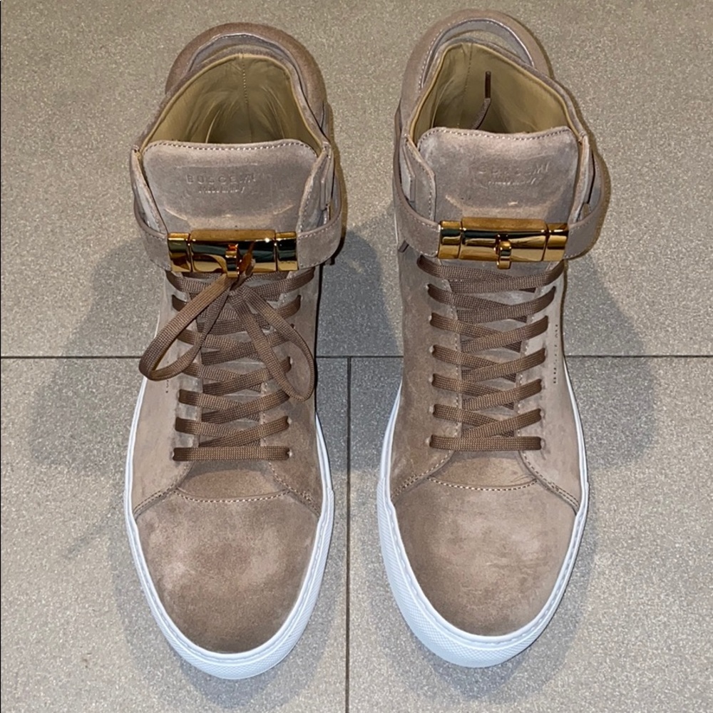 100MM BRAND NEW BUSCEMI SNEAKERS
